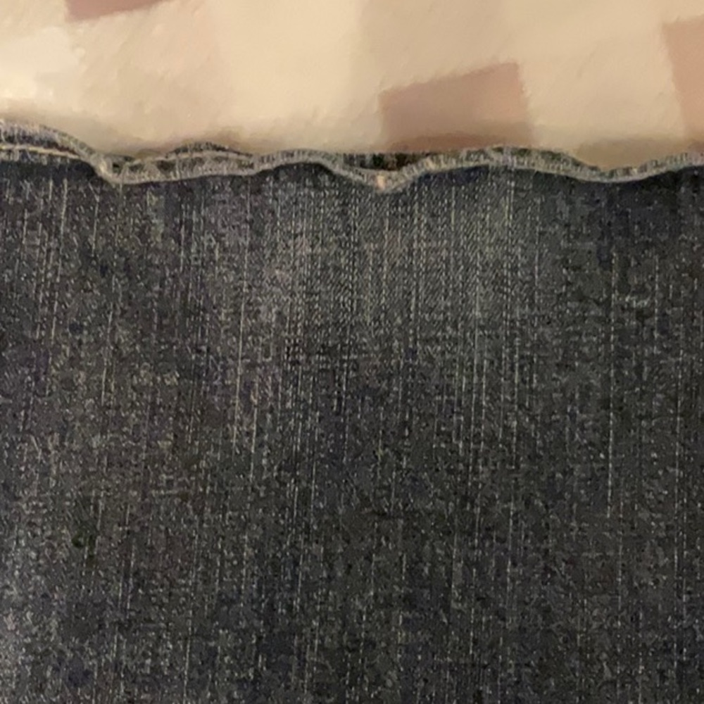 Silver Jeans - Picture 3 of 5